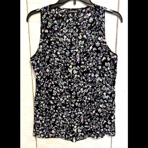 Express floral sleeveless Top Small - Picture 1 of 5